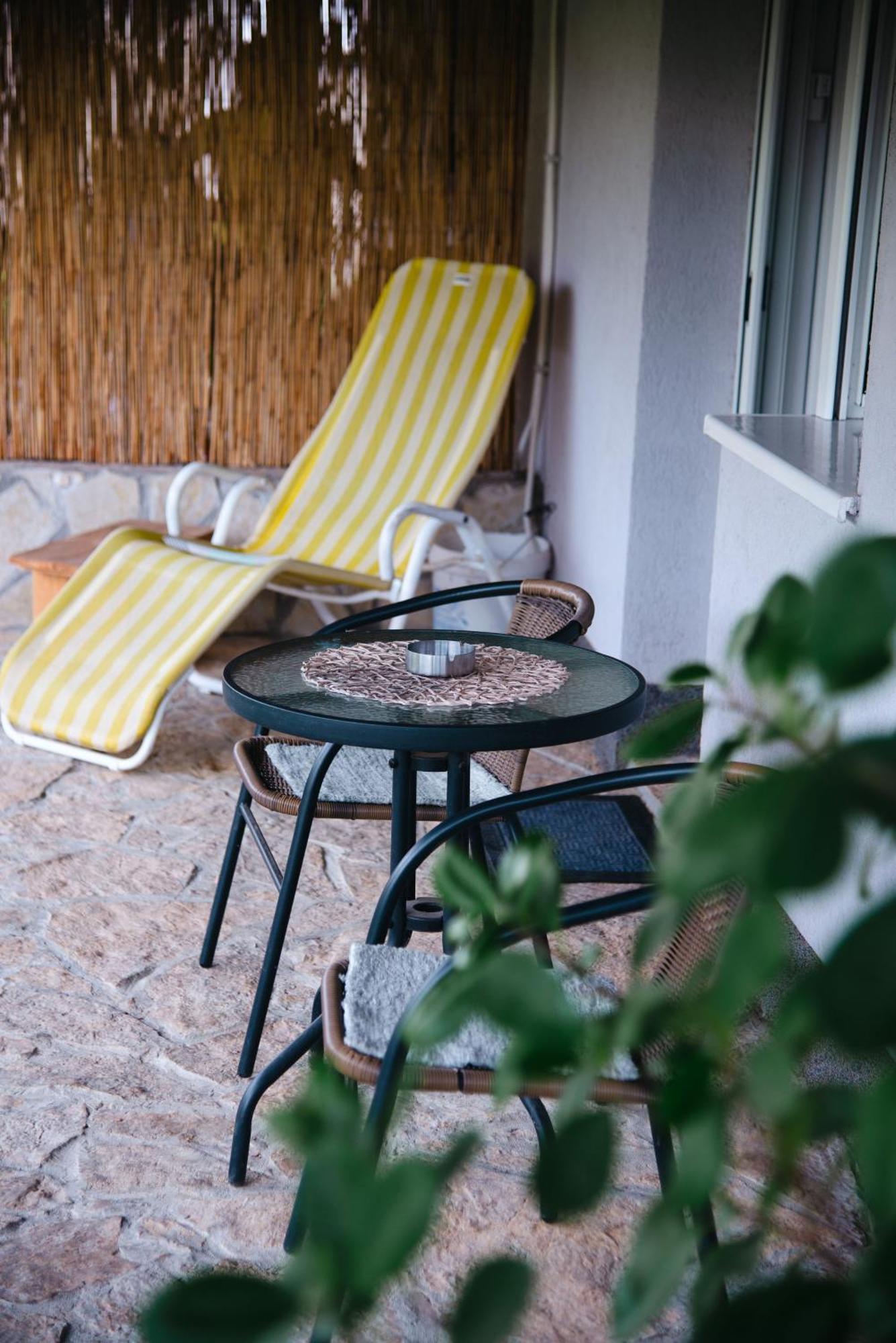 Apartmani Maslacak Vrdnik Extérieur photo