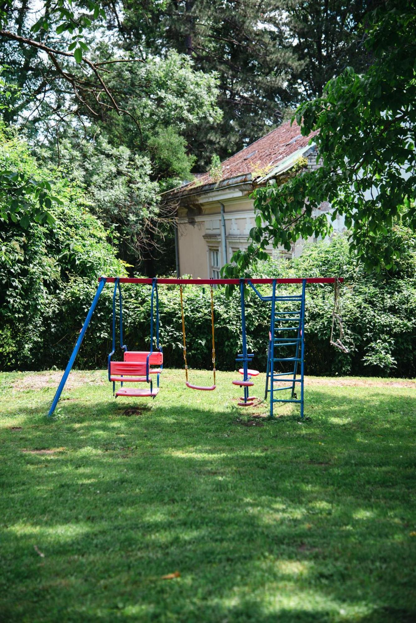 Apartmani Maslacak Vrdnik Extérieur photo